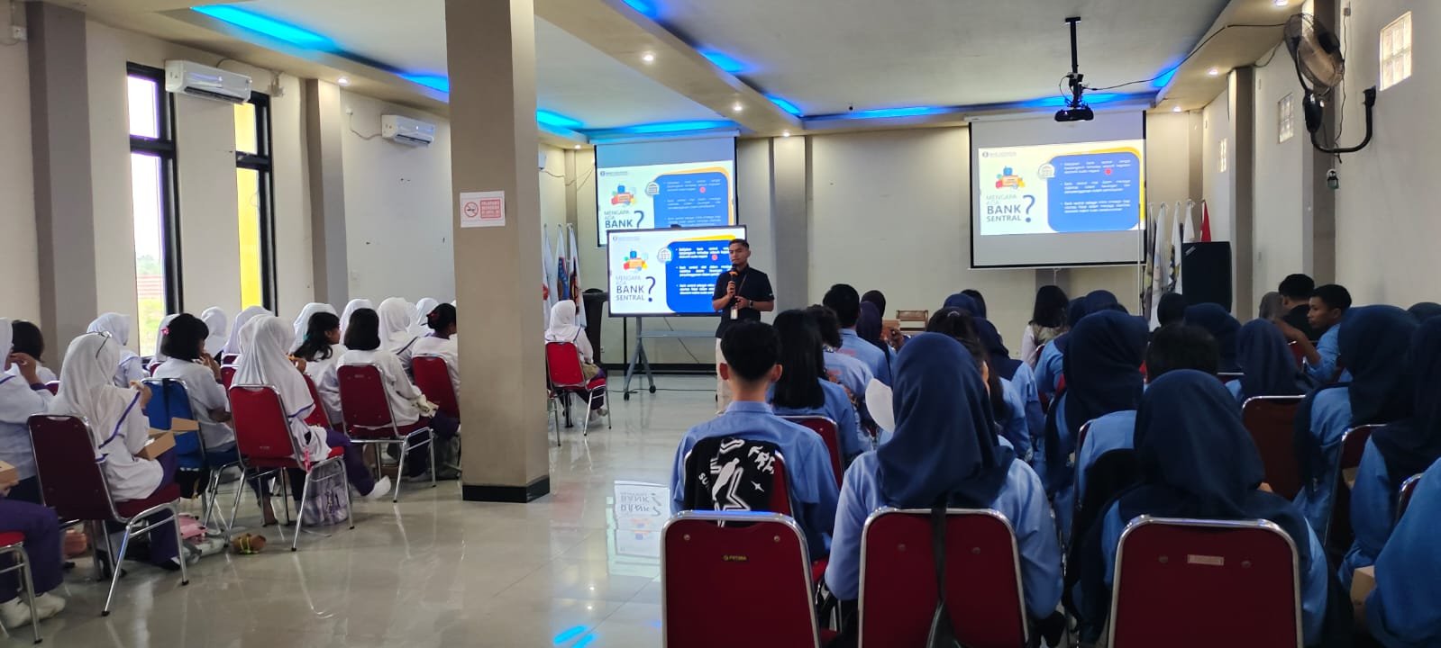 Dorong Literasi Keuangan Generasi Muda, Bank Indonesia Gelar Sosialisasi di SMKS Putra Bangsa Bontang